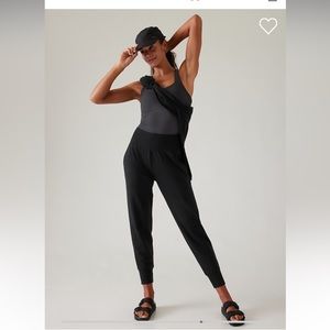 NWT-Athleta Black Coaster Jogger, Small